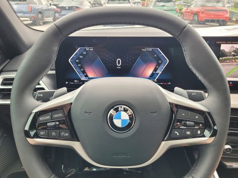 New 2025 BMW 330i xDrive Sedan w/ Convenience Package image 27