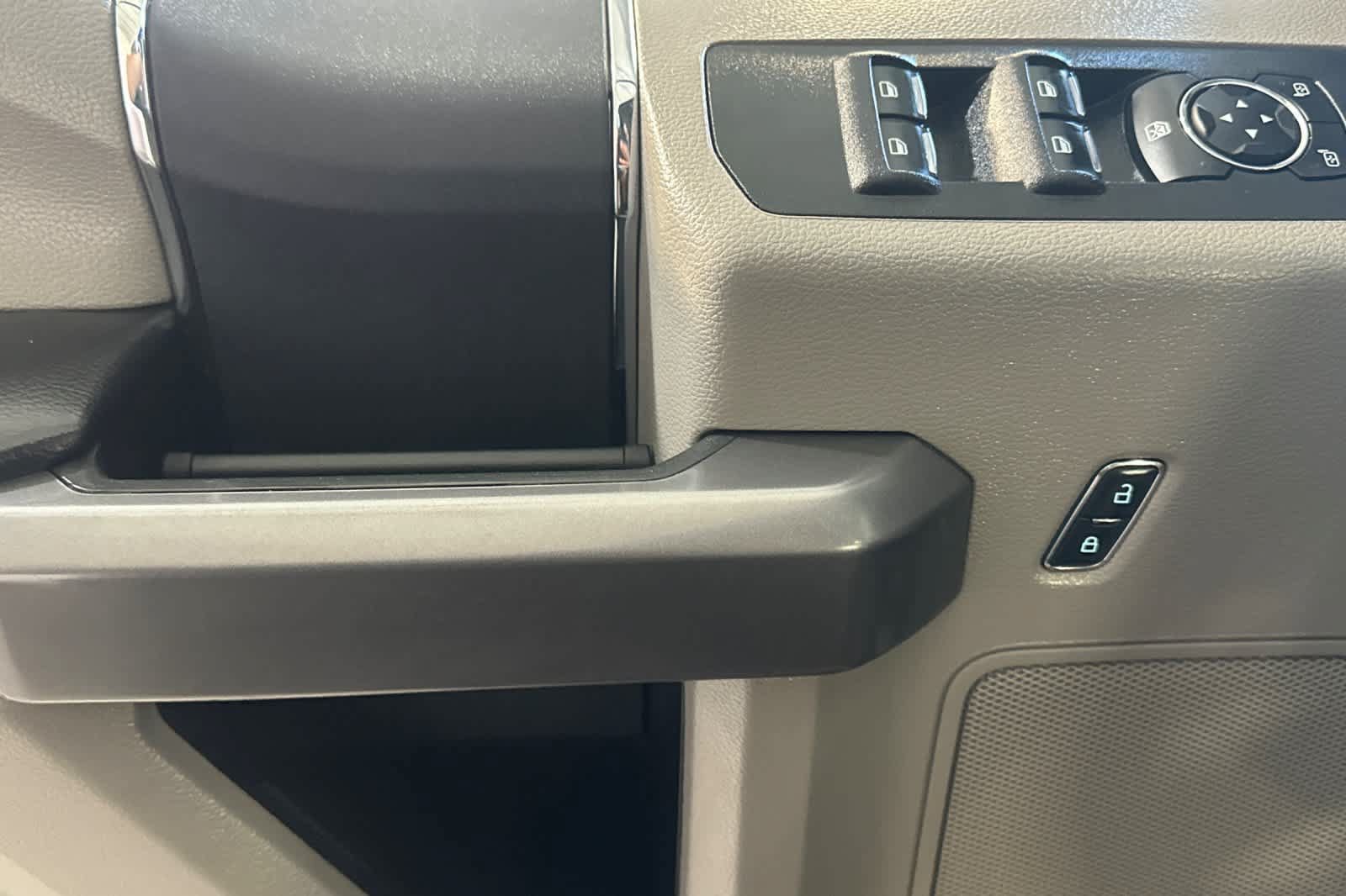 Used 2022 Ford F250 XLT AWD/4WD image 12