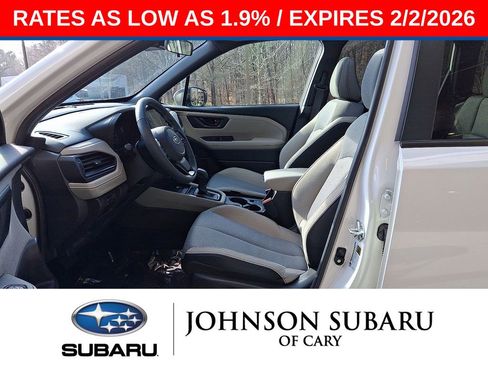 Used 2025 Subaru Forester Premium image 13