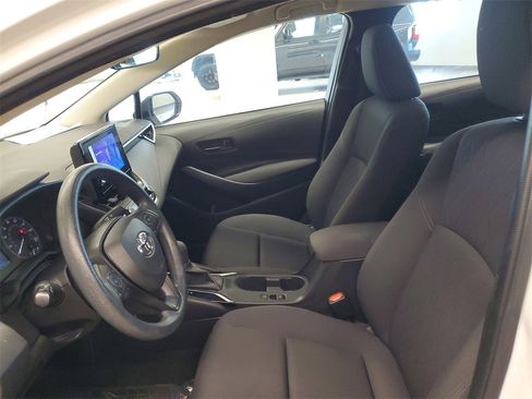 Used 2023 Toyota Corolla LE image 15