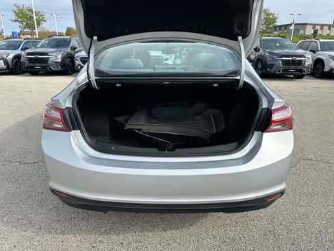 Used 2020 Chevrolet Malibu LT image 35