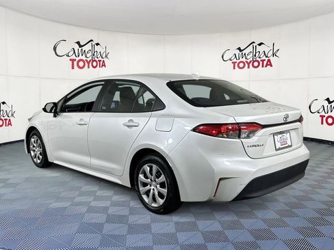 Used 2024 Toyota Corolla LE image 6