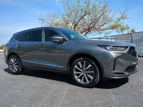 Certified 2025 Acura MDX FWD w/ Technology Package image 2