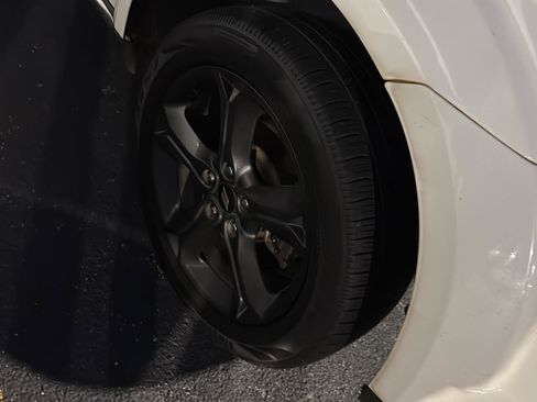 Used 2020 Dodge Journey Crossroad w/ Popular Equipment Group image 9