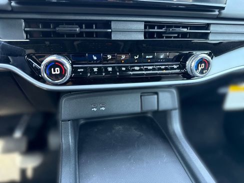 New 2026 Honda Prologue Touring image 17