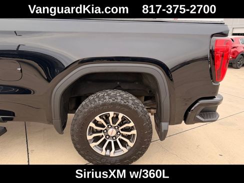 Used 2020 GMC Sierra 1500 AT4 w/ Off-Road Performance Package image 9