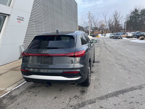 Used 2025 Audi Q5 Premium Plus image 29