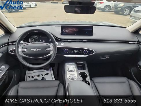 Used 2025 Genesis GV70 2.5T AWD/4WD image 10