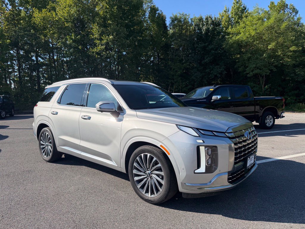 Used 2024 Hyundai Palisade Calligraphy AWD/4WD image 1