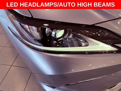 Certified 2025 Lexus ES 350 w/ Premium Package image 9