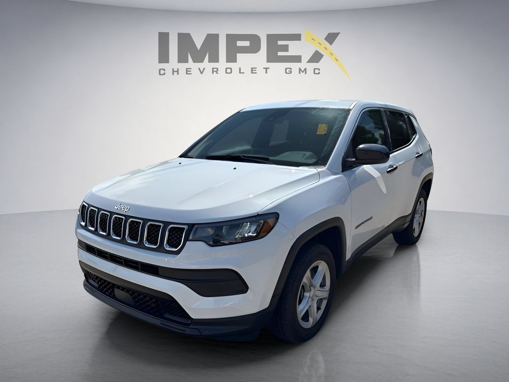 Used 2024 Jeep Compass Sport AWD/4WD image 1
