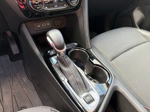 Used 2023 Buick Encore GX Select w/ Safety Package II AWD/4WD image 26