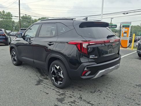 New 2026 Kia Seltos S AWD/4WD image 4