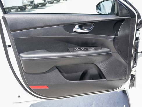 Used 2024 Kia Forte GT-Line FWD image 21