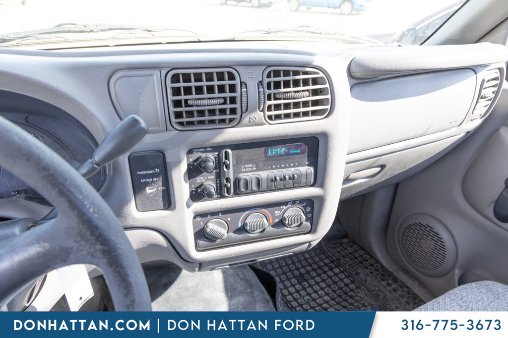 Used 1998 Chevrolet S10 Pickup 2WD Regular Cab image 8
