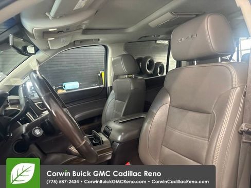 Used 2018 GMC Yukon XL Denali w/ Denali Ultimate Package AWD/4WD image 11