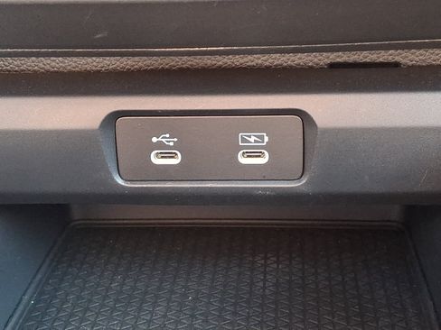 Used 2025 Honda Accord SE image 25