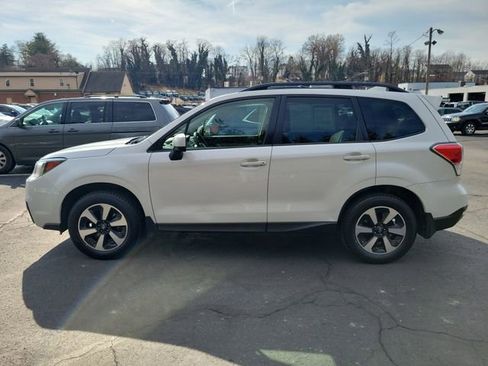 Used 2018 Subaru Forester 2.5i Premium image 4