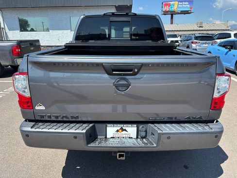 Used 2019 Nissan Titan SL w/ Midnight Edition AWD/4WD image 6