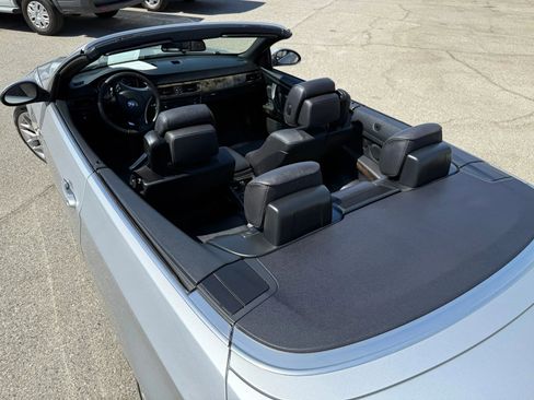 Used 2009 BMW 328i Convertible image 22