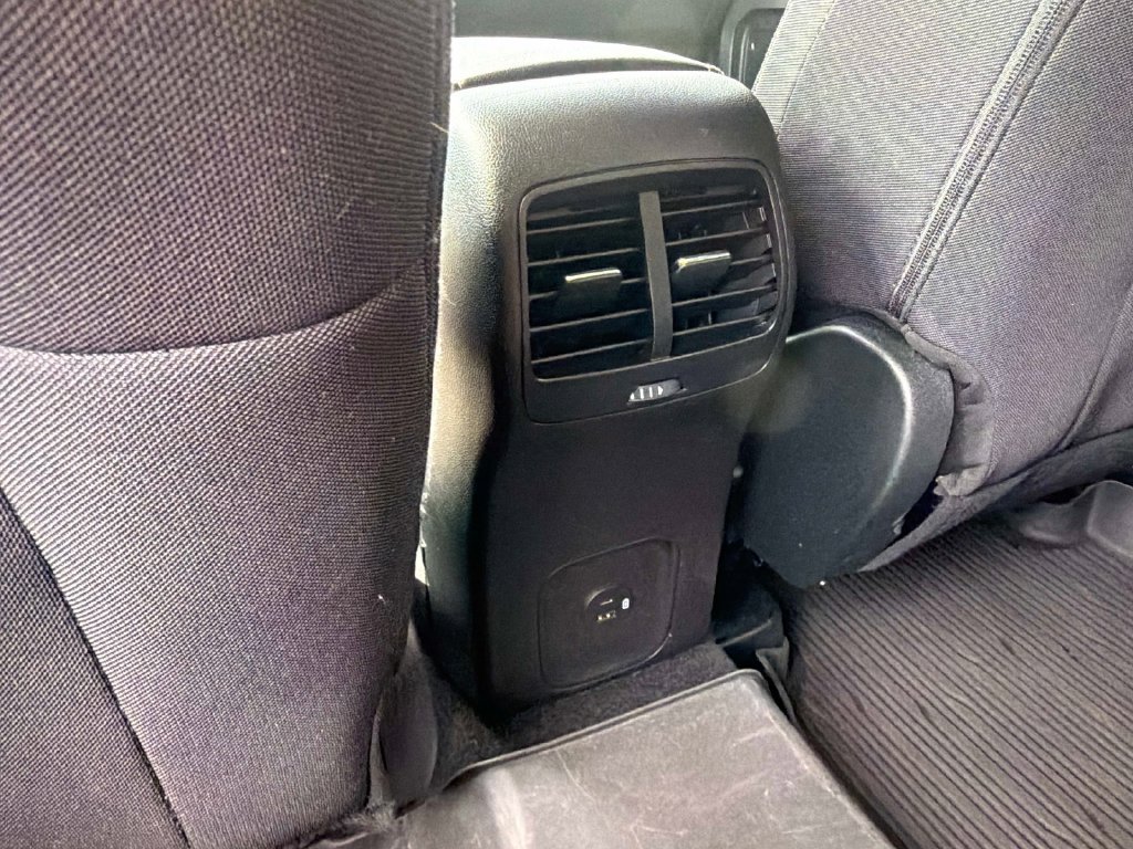 Used 2022 Ford Escape SE w/ Convenience Package FWD image 17