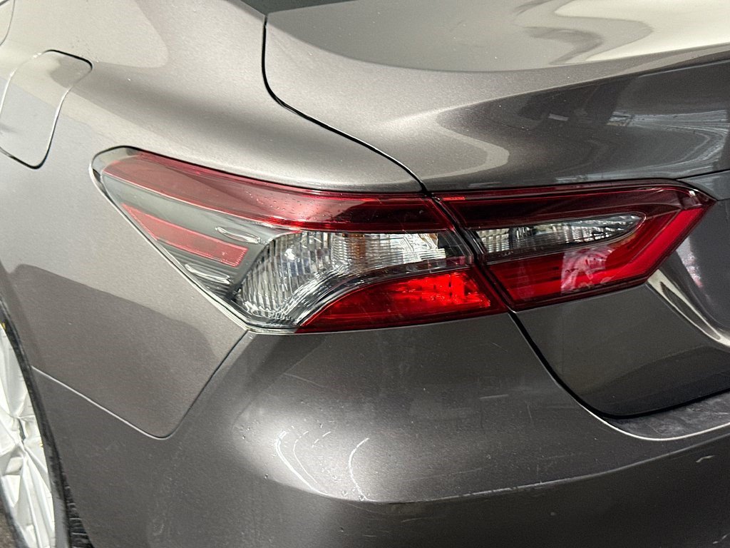 Used 2022 Toyota Camry LE FWD image 34