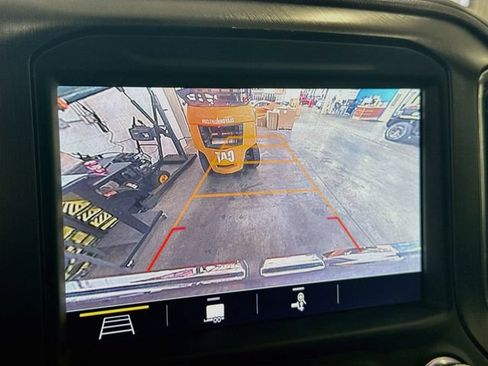 Used 2019 GMC Sierra 1500 AT4 w/ AT4 Preferred Package AWD/4WD image 15