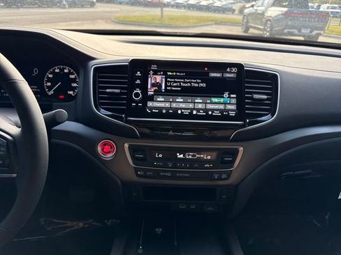 New 2026 Honda Ridgeline RTL image 15