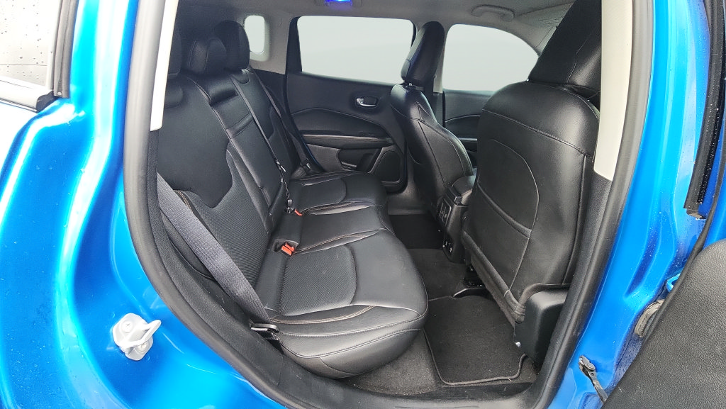 Used 2018 Jeep Compass Limited AWD/4WD image 19