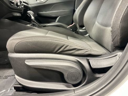 Used 2018 Hyundai Accent SE image 20