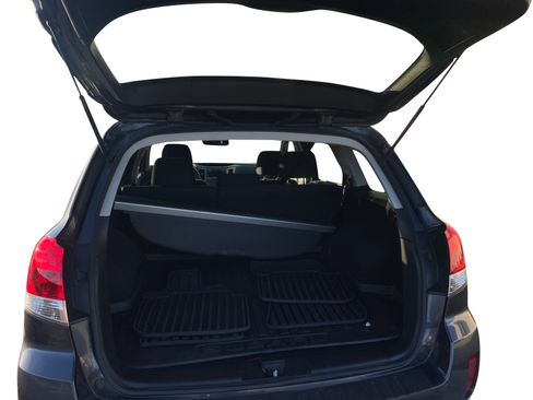 Used 2013 Subaru Outback 2.5i Premium w/ All-Weather Pkg image 5