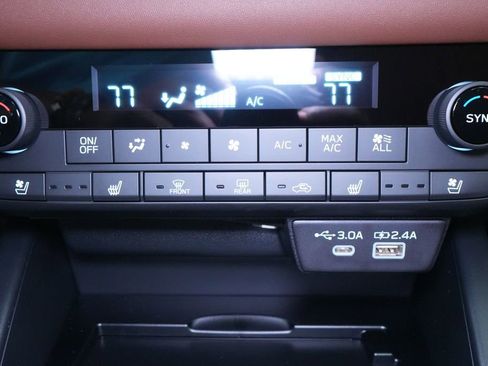 Used 2026 Subaru Outback Touring image 38