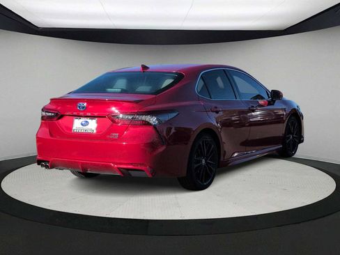 Used 2022 Toyota Camry XSE image 8