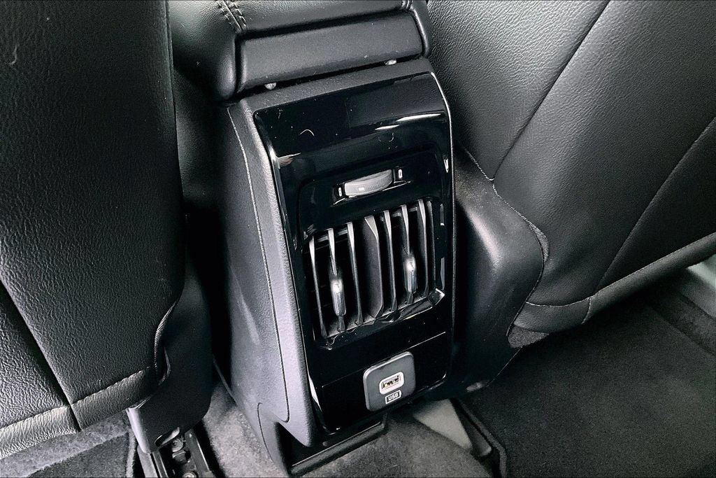 Used 2024 Jeep Compass Limited AWD/4WD image 11