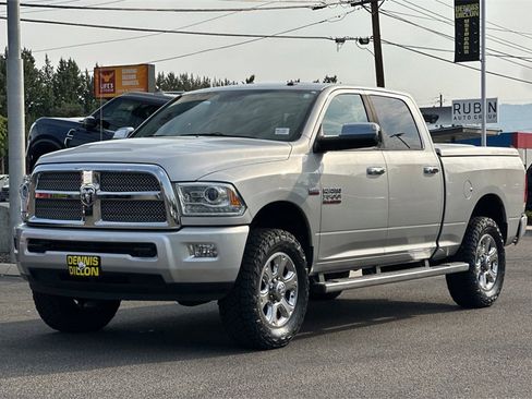 Used 2014 RAM 3500 Laramie Longhorn image 9