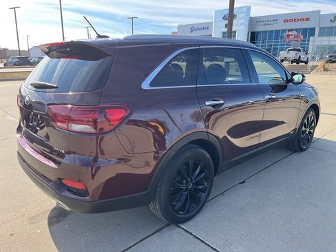 Used 2020 Kia Sorento EX image 5