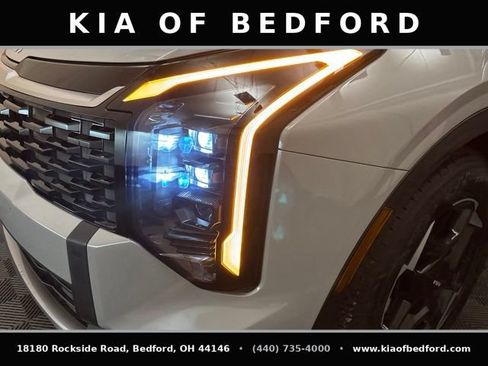 Certified 2026 Kia Sportage EX FWD image 11