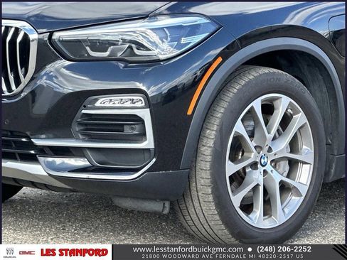 Used 2021 BMW X5 xDrive45e w/ Premium Package AWD/4WD image 9