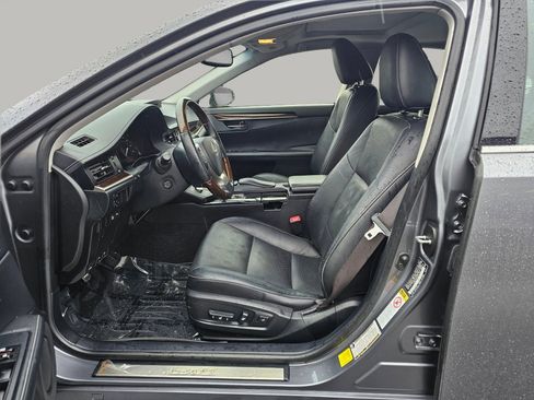 Used 2013 Lexus ES 350 w/ Luxury Pkg image 17