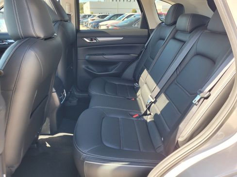 New 2025 MAZDA CX-5 AWD 2.5 S w/ Preferred Package image 6