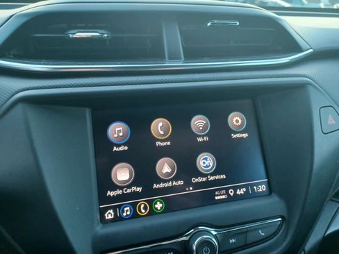 Used 2022 Chevrolet TrailBlazer RS image 11