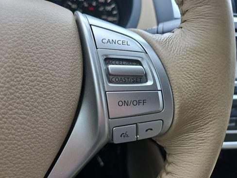 Used 2017 Nissan Altima 2.5 SV FWD image 23