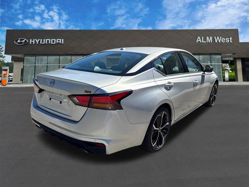 Used 2025 Nissan Altima 2.5 SR image 5