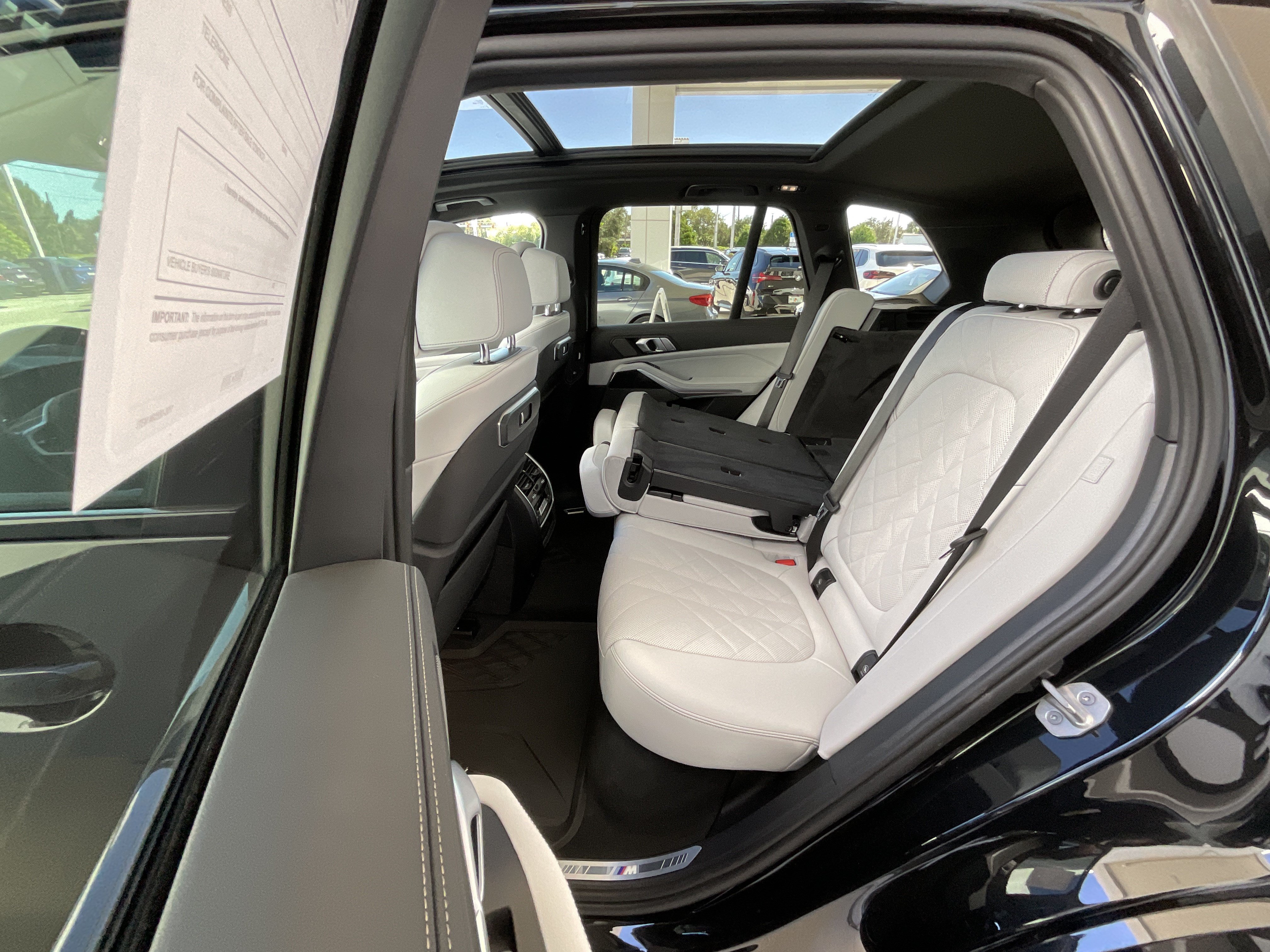 Certified 2025 BMW X5 sDrive40i w/ M Sport Package RWD image 29