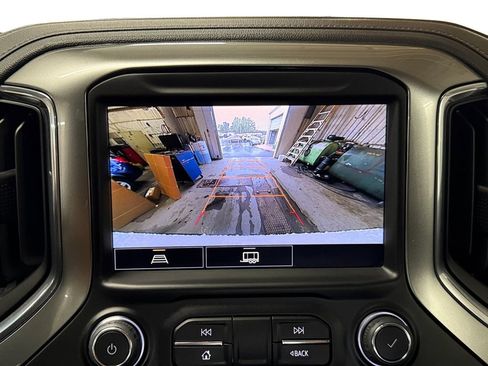 Used 2022 Chevrolet Silverado 1500 LT Trail Boss w/ Convenience Package II AWD/4WD image 15