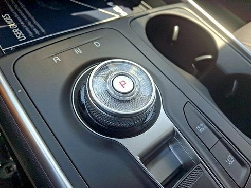 New 2026 Kia Carnival LXS image 7