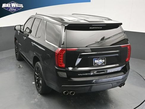 Used 2021 GMC Yukon Denali w/ Denali Premium Package RWD image 13