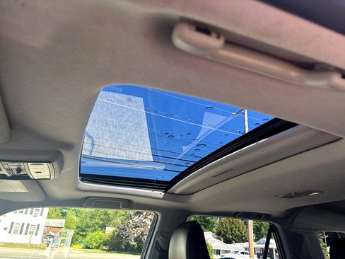 Used 2016 Toyota 4Runner Limited image 11