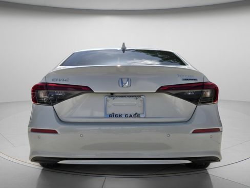 Used 2024 Honda Civic Touring image 6