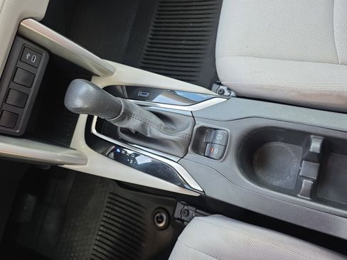 Used 2023 Toyota Corolla Cross L FWD image 24